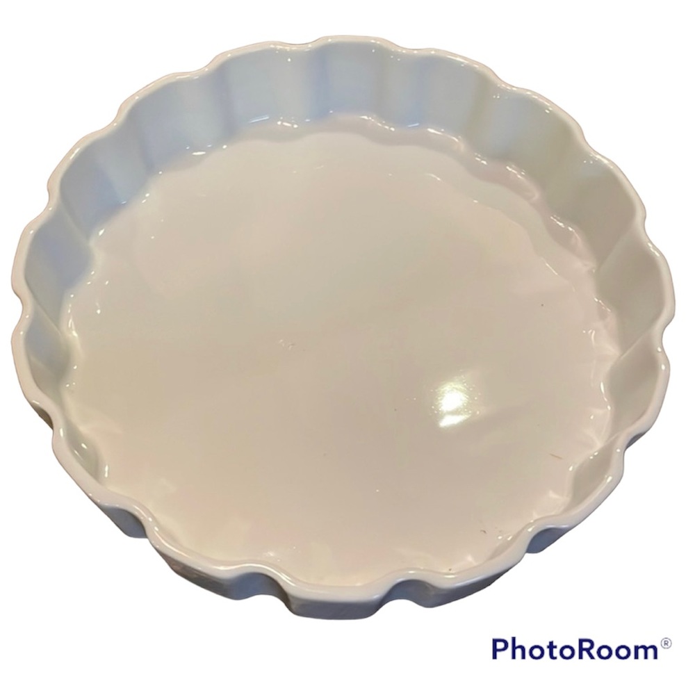 Fitz & Floyd Vintage White Pie Torte Baking Dish Ruffle Edge Quiche Bakeware